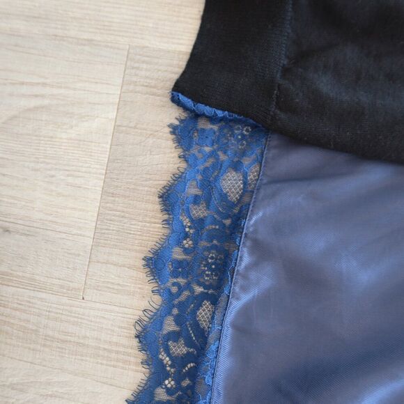 SEMICOUTURE 100% wool sweater Italy black blue lace oversize M mature quiet lux - Picture 3 of 9